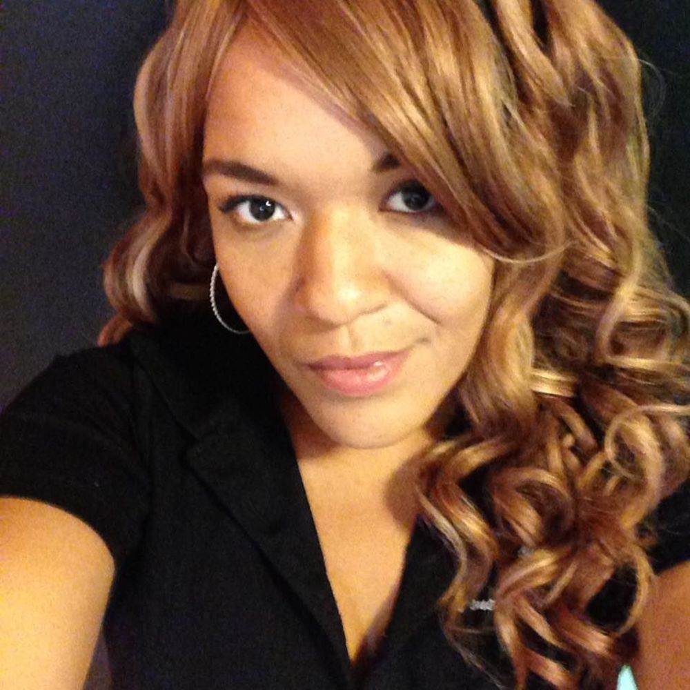 Meet your Posher, Nikki